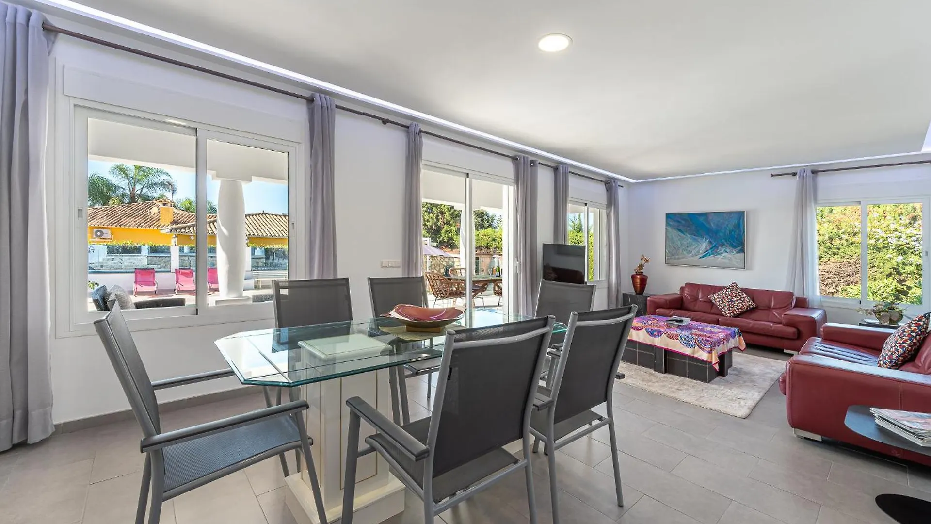 Beautiful Renovated Villa Marbella Close Beach 8 People, 4 Bedrooms, 3 Bathrooms, Private Heated Pool, Ping Pong Table, Private Petanque Court 0*,