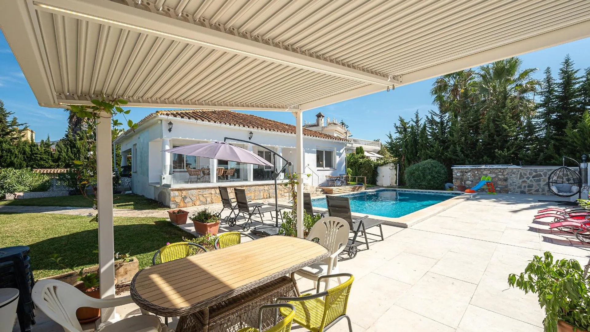 Villa Marbella: Beachside Luxury with Heated Pool and Games Marbella